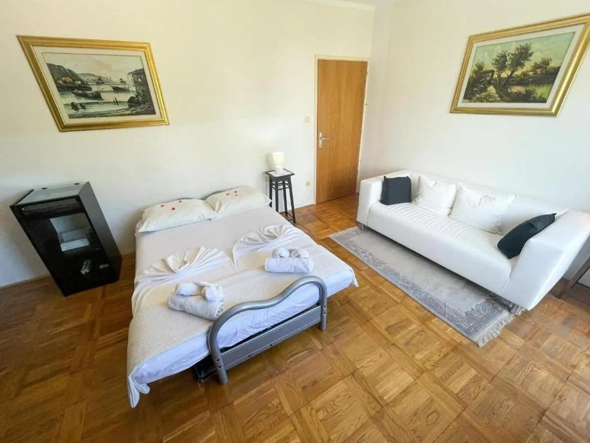 Comfortable Home With Private Pool Jadranovo 0*,