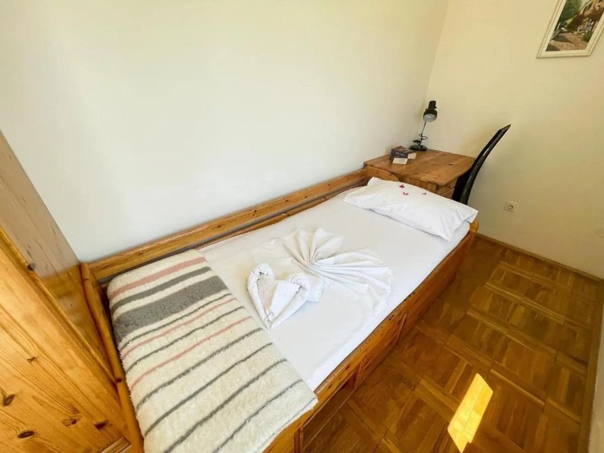 Comfortable Home With Private Pool Jadranovo Semesterbostad