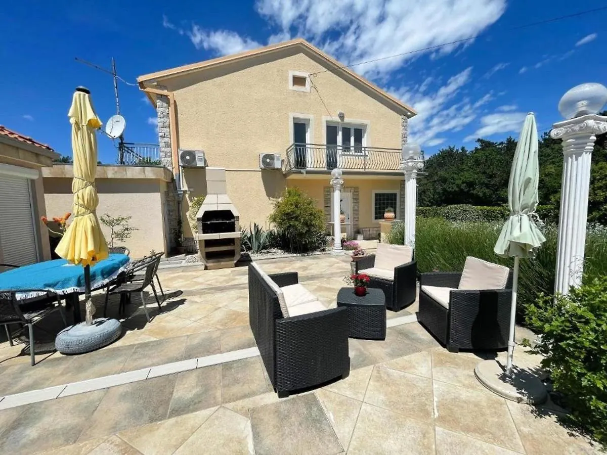 Comfortable Home With Private Pool Jadranovo 0*,  Croatia